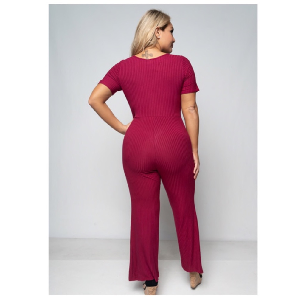 1X-3X V Neck Ribbed Jumpsuit - Picture 2 of 3